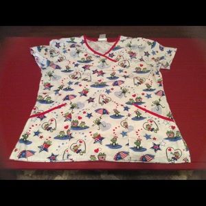 Scrub Gear medium scrub top